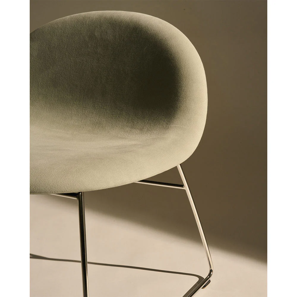 3D Lounge Chair Fully Upholstered Polished Stainless Steel - Image 3