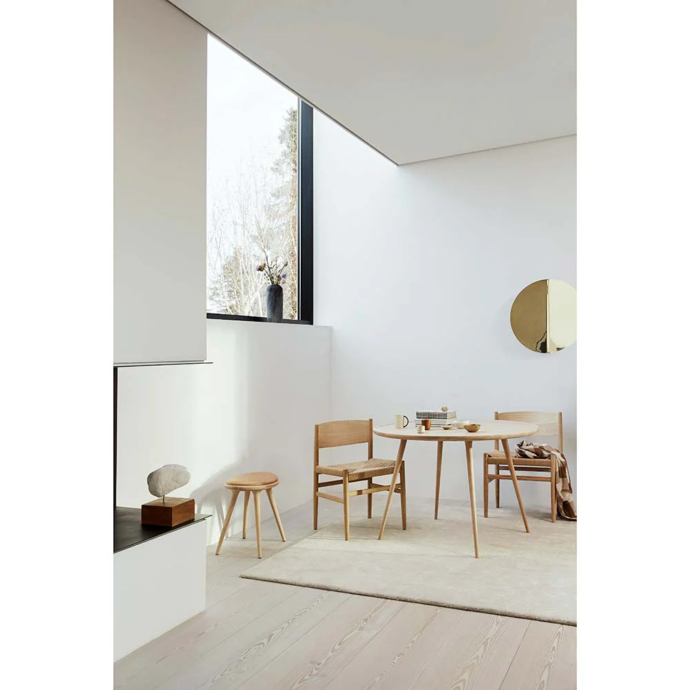 Accent Dining Table - Oak, Matte Lacquered - Image 4