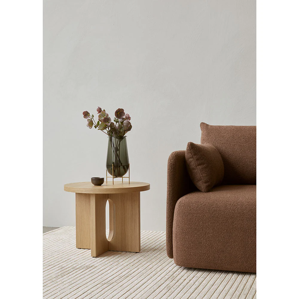 Androgyne 20" Wood Side Table - Natural Oak - Image 3