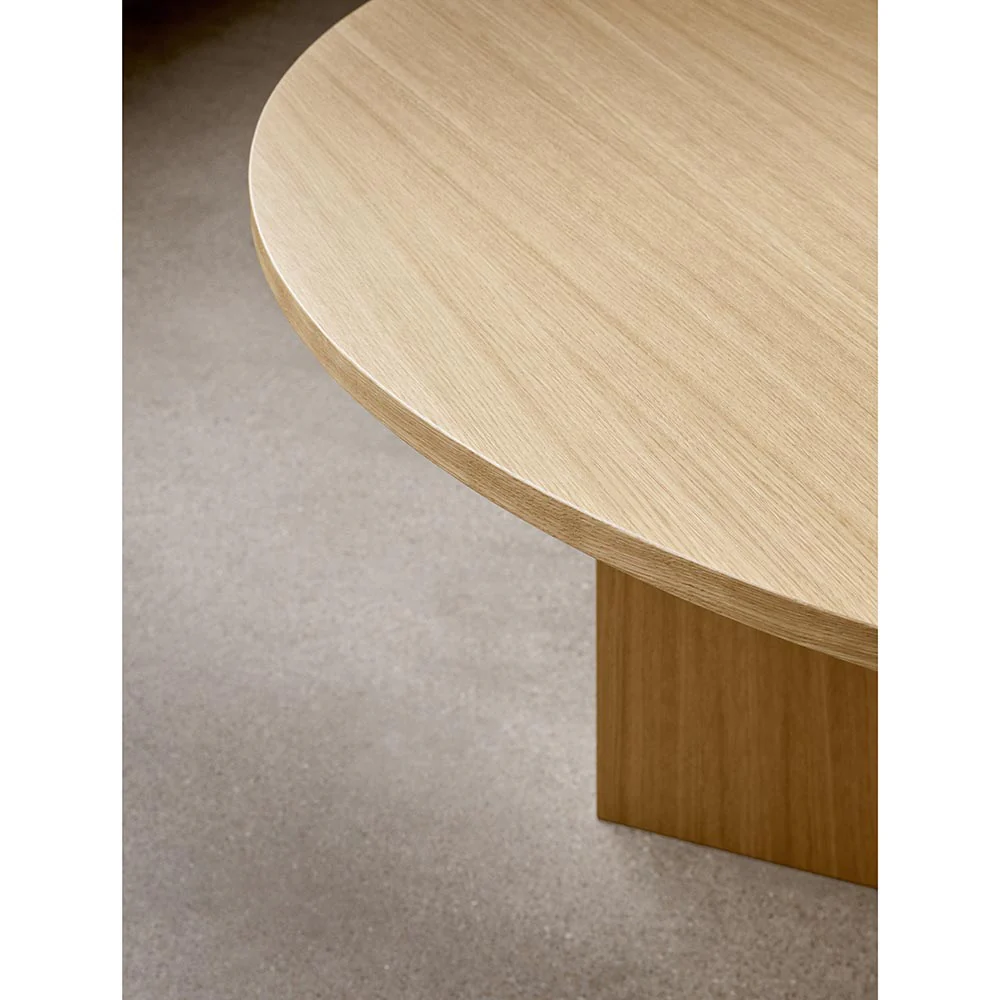 Androgyne Round Dining Table - Natural Oak - Image 3