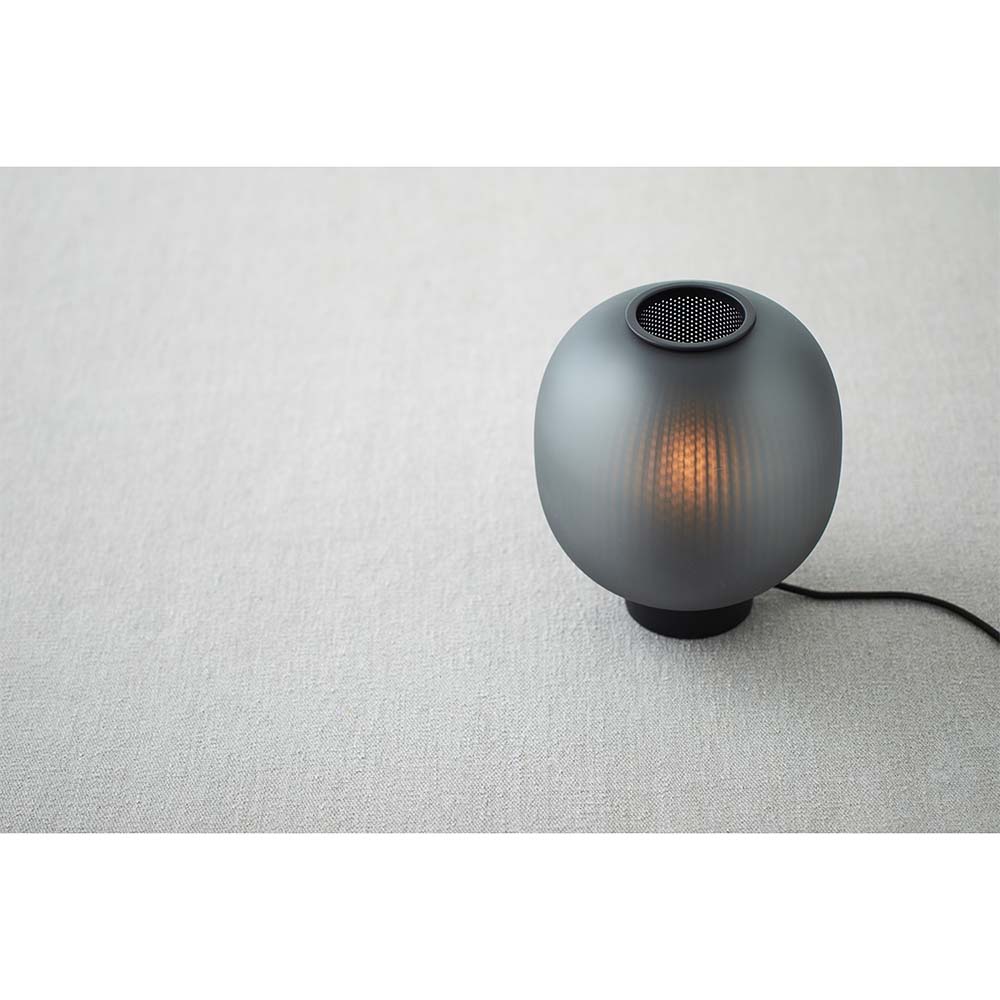 Bloom Table Lamp - Black - Image 3
