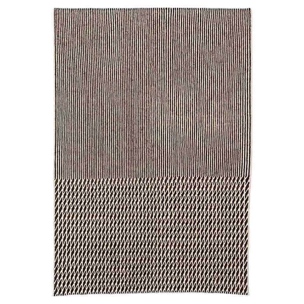 Blur Rug - Black