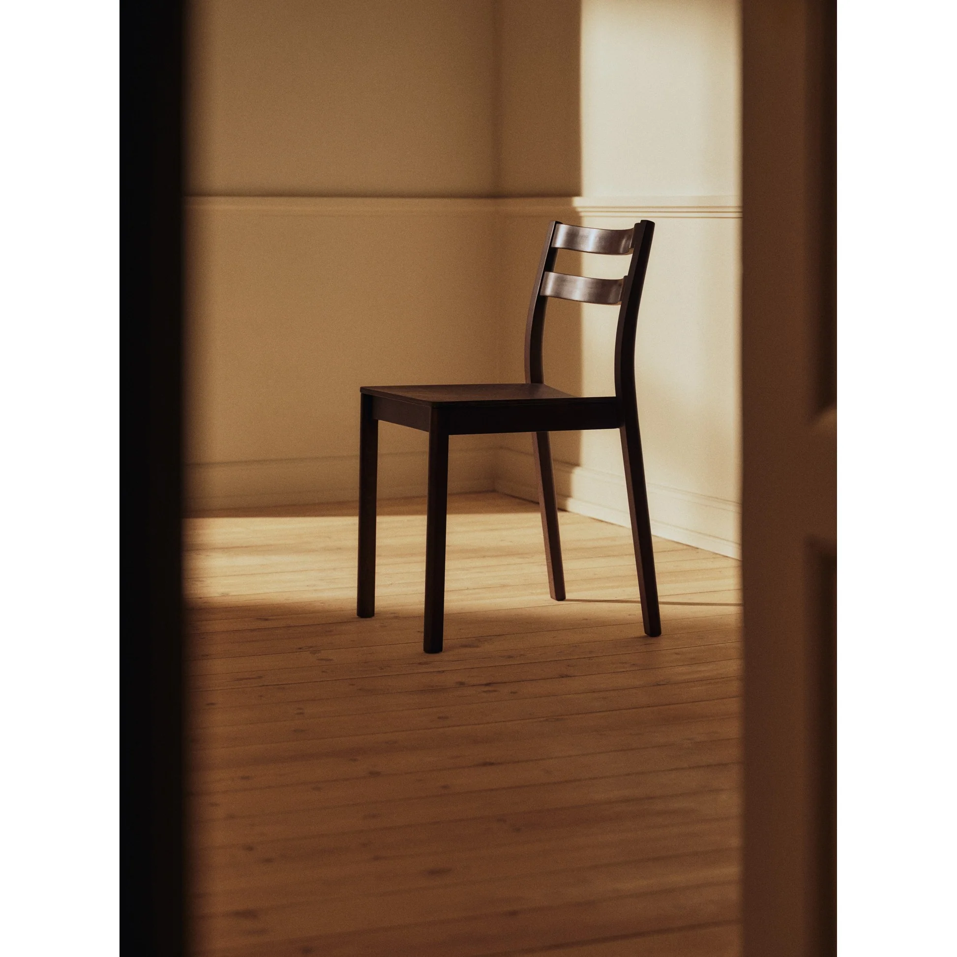 Boda Dining Chair - Dark Stained Beech - Image 5