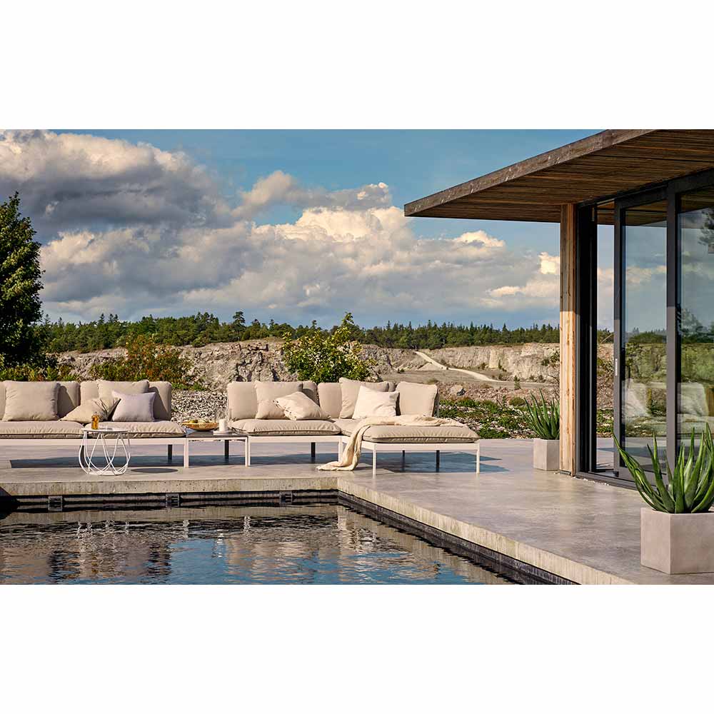 Bonan Outdoor Sofa Corner - Light Gray Sling, Light Gray Frame - Image 3