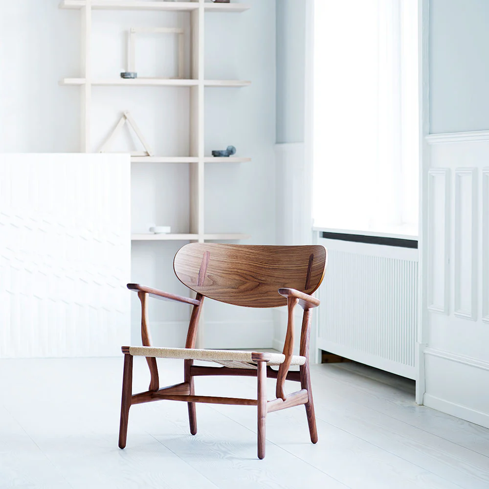 CH22 Lounge Chair - Walnut - Image 5