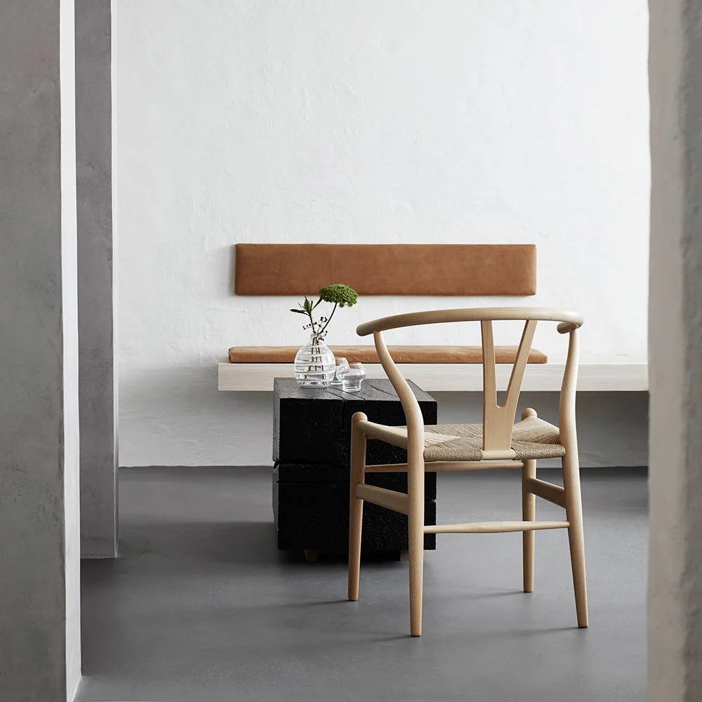 CH24 Wishbone Dining Chair - Black Paper Cord, Beech Soap - Image 4