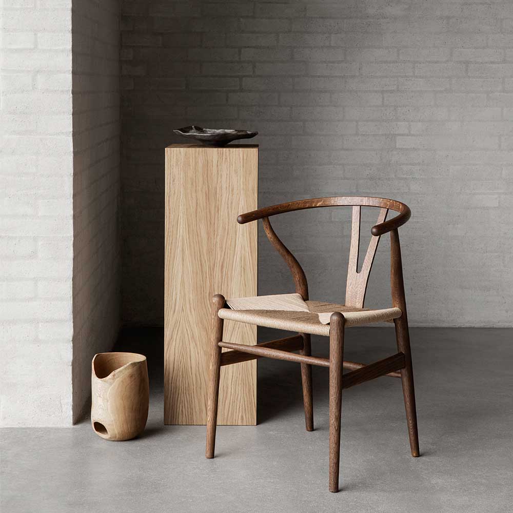 CH24 Wishbone Dining Chair - Black Paper Cord, Oak Smoked Oil - Image 8