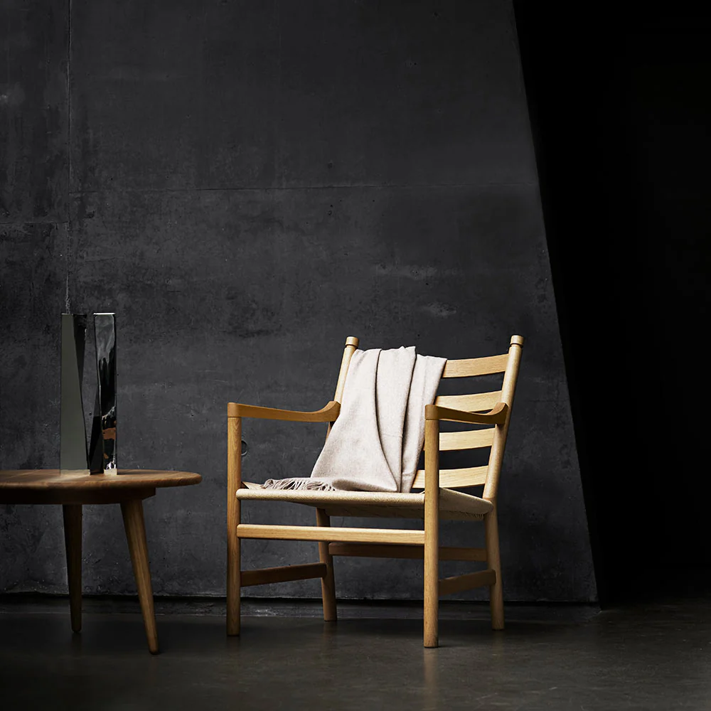 CH44 Lounge Chair - Oak - Image 4