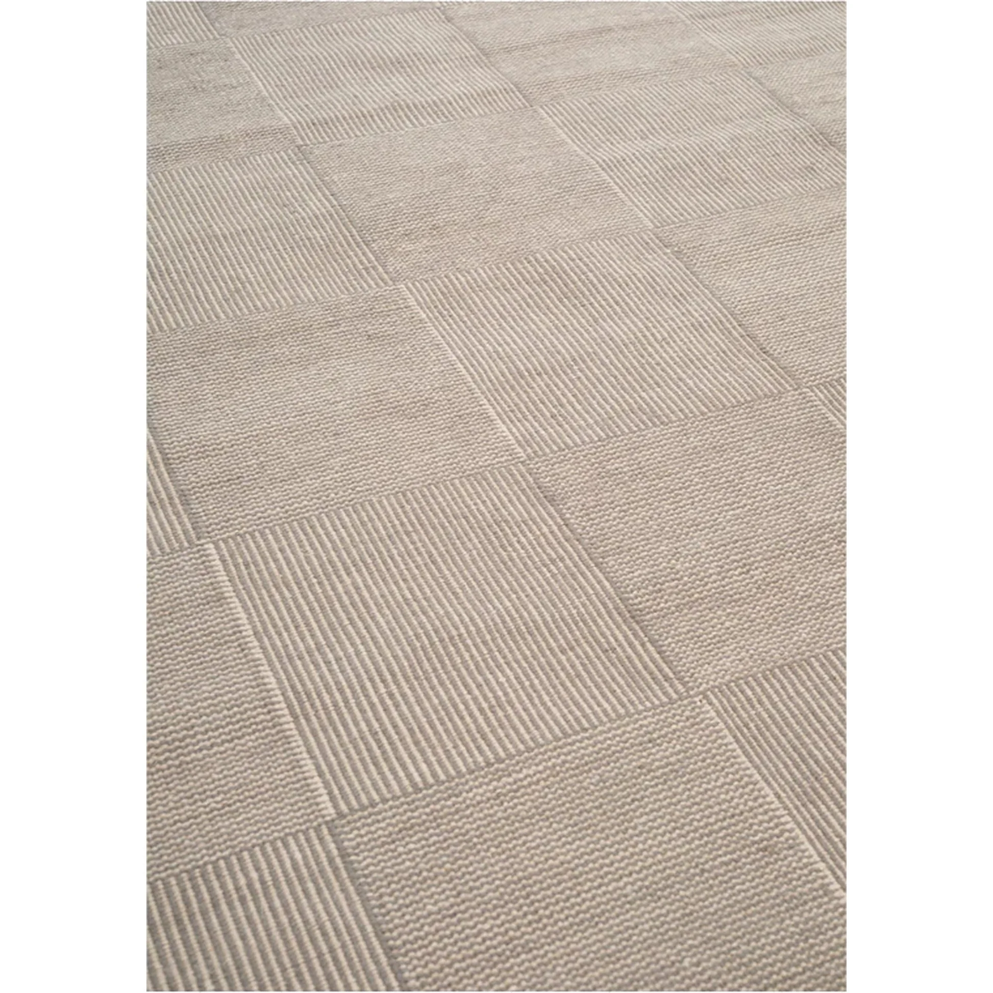 Chess Rug - Moss - Image 3