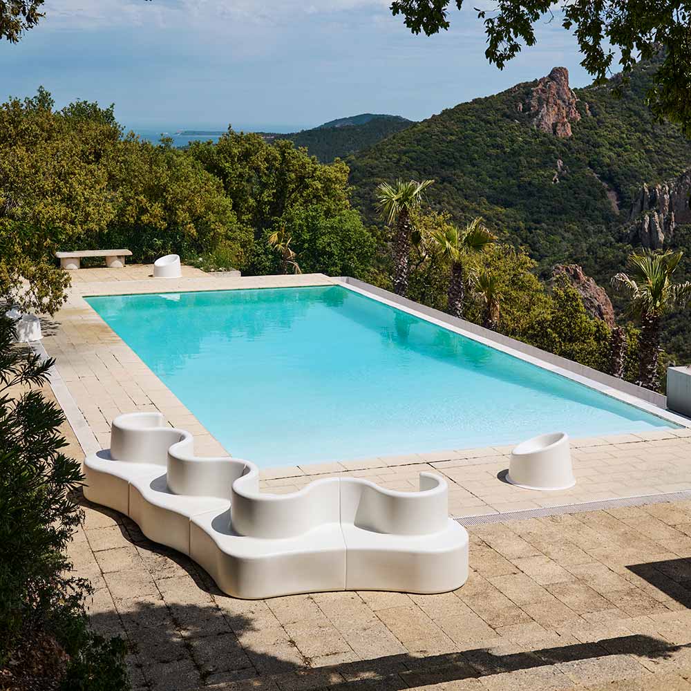 Cloverleaf Sofa - In/Outdoor - Image 6