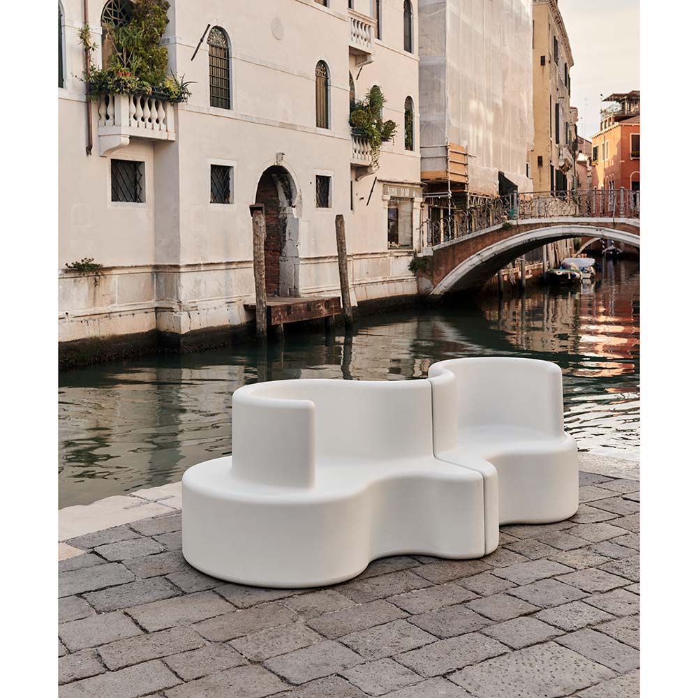 Cloverleaf Sofa - In/Outdoor - Image 9