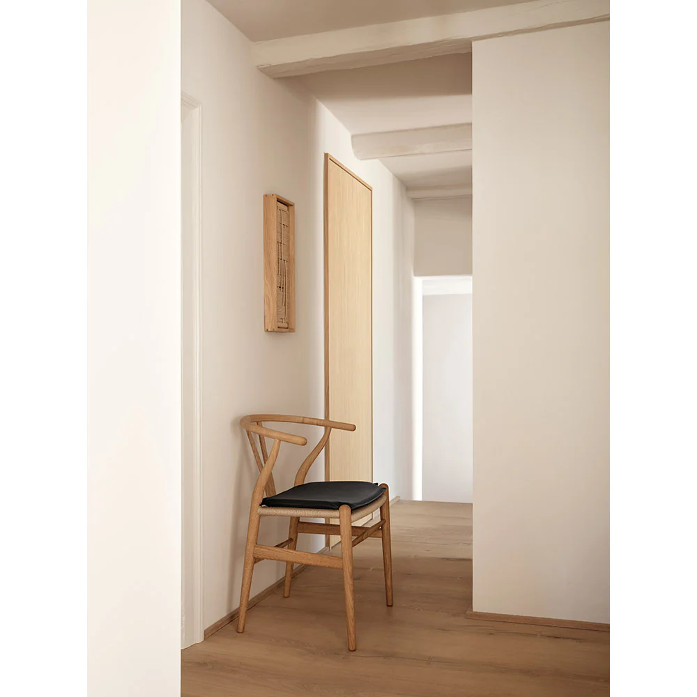 CU CH24 Cushion for the Wishbone Chair - Image 7