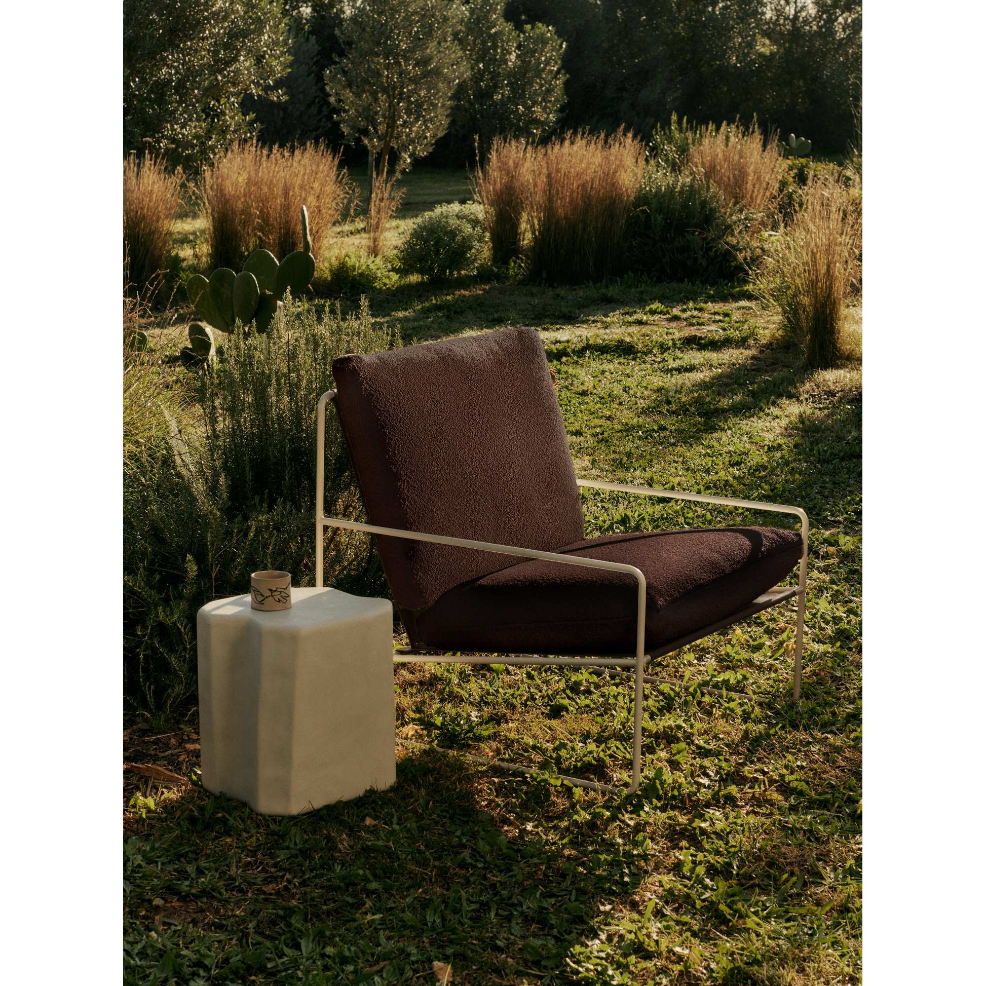 Desert 1-Seater Outdoor Sofa - Chestnut, Cashmere Frame - Image 4