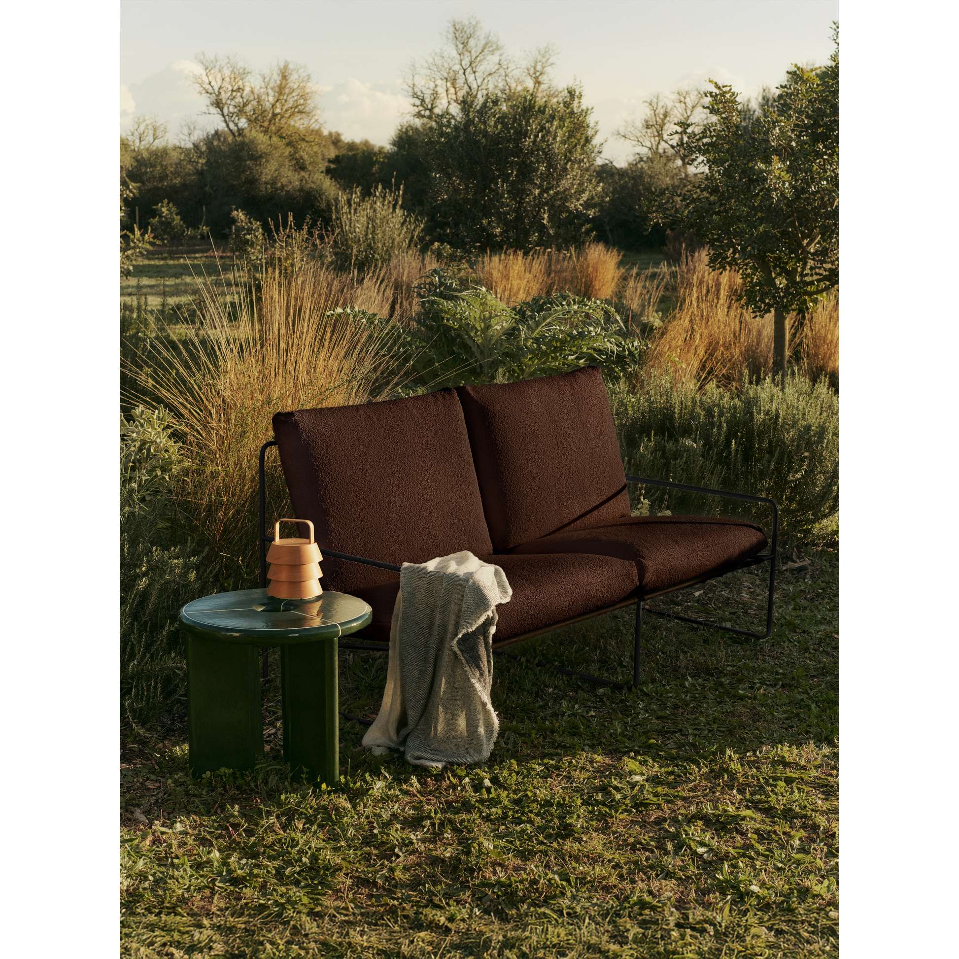 Desert 2-Seater Outdoor Sofa - Chestnut, Black Frame - Image 3