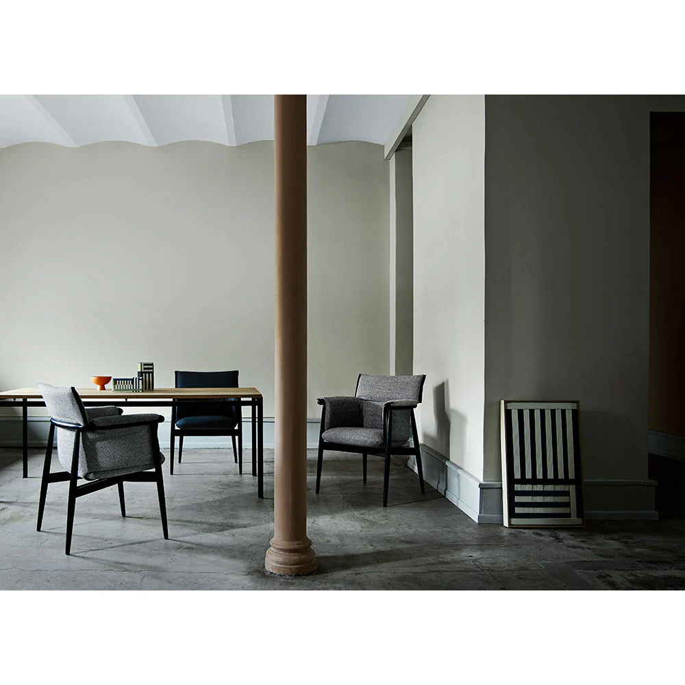 E005 Embrace Armchair - Image 7