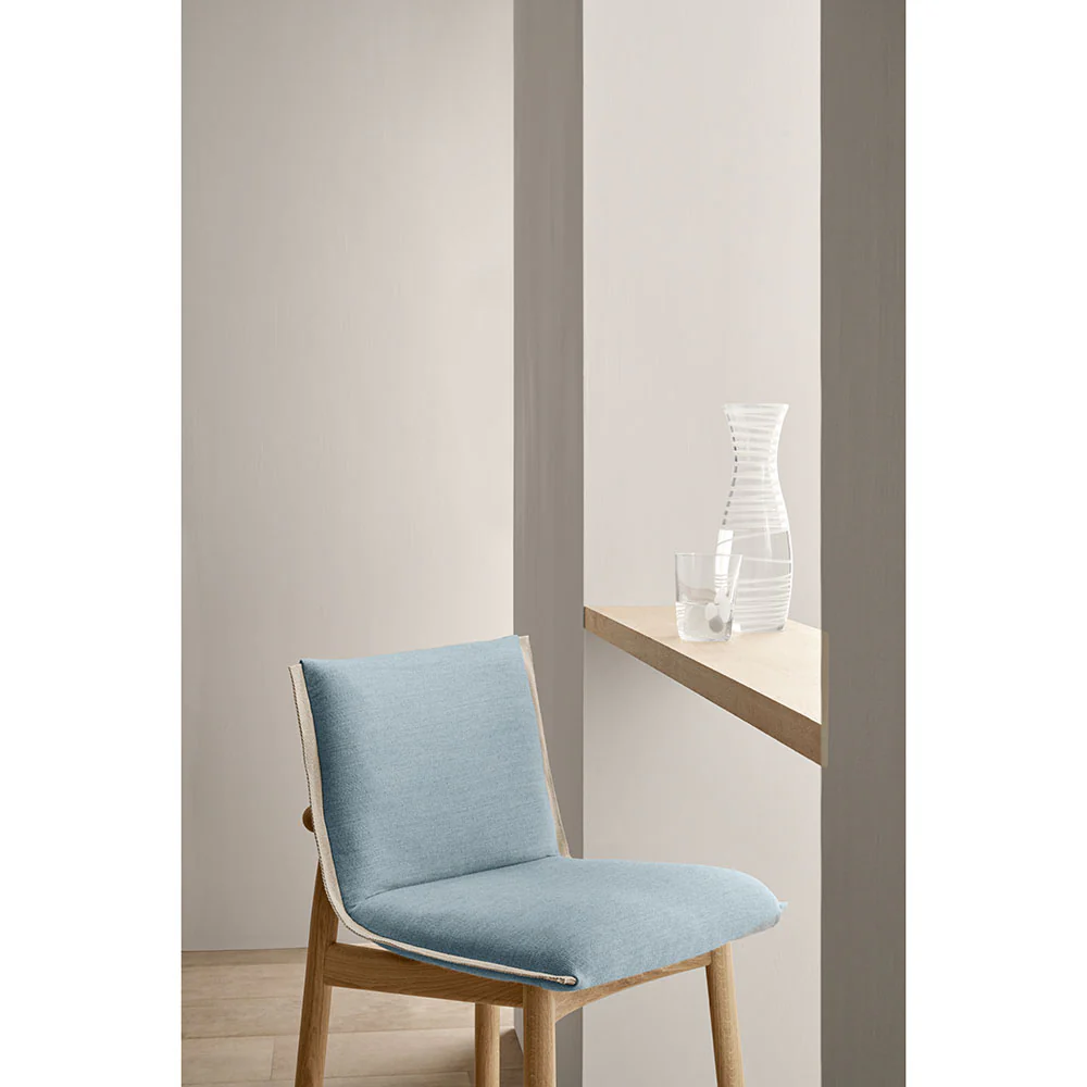 E007 Embrace Low Bar Stool - Image 5
