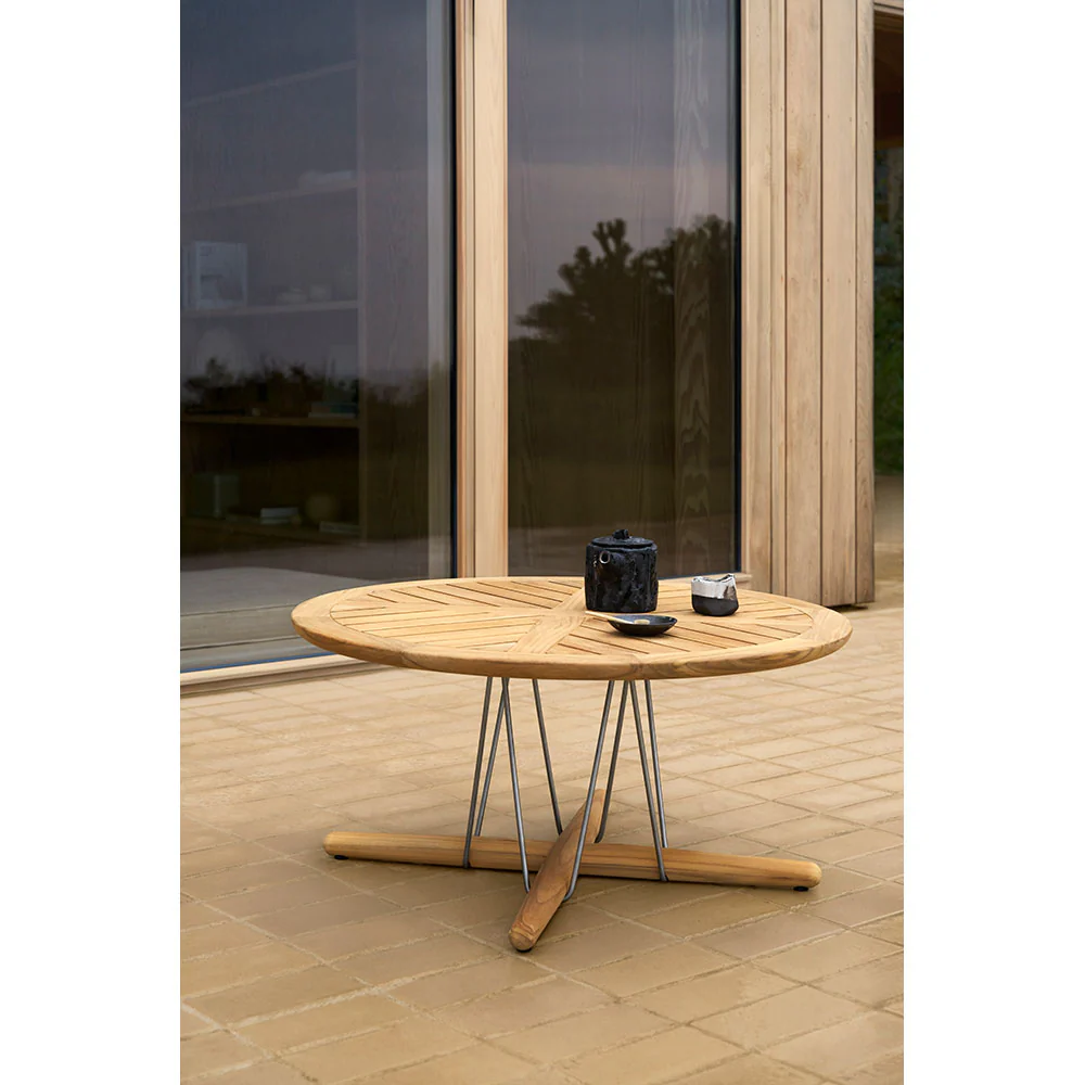 E023 Embrace Outdoor Coffee Table - Image 4