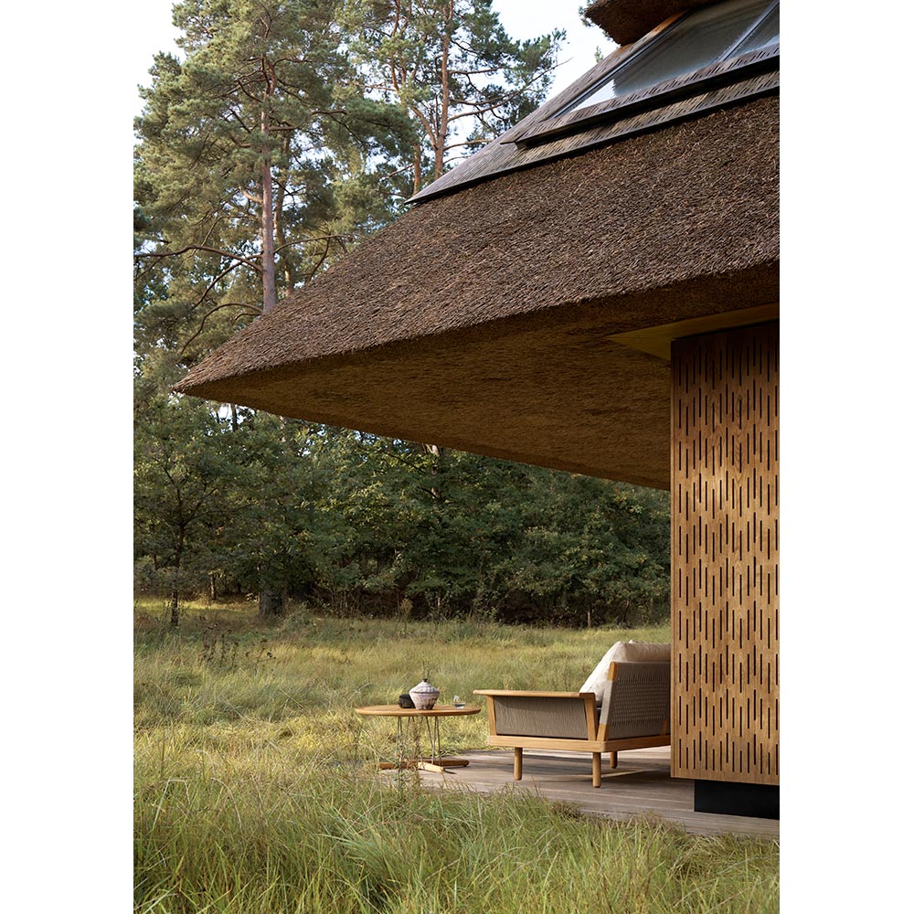 E023 Embrace Outdoor Coffee Table - Image 8