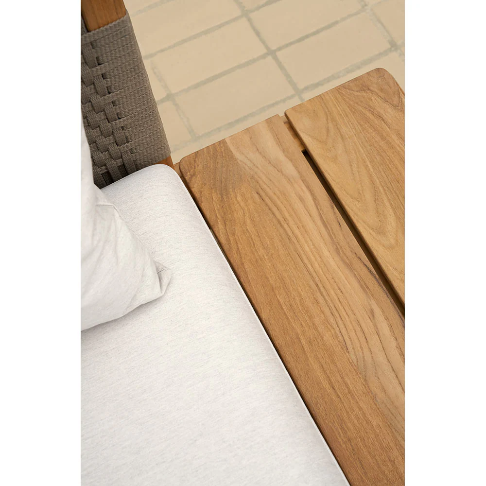 E520 Embrace Outdoor Modular Sofa - Image 5