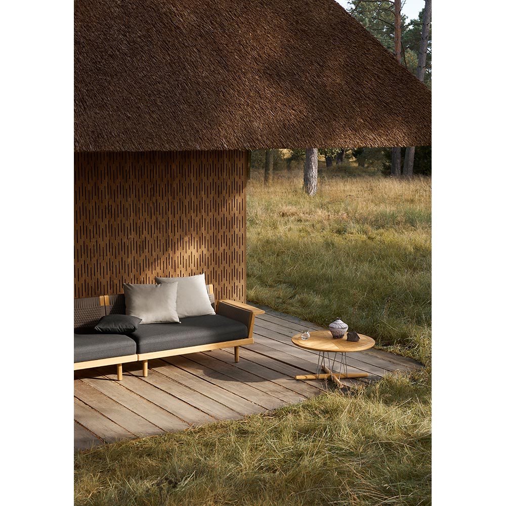 CU E500 Embrace Outdoor Modular Sofa - Pillow - Image 6