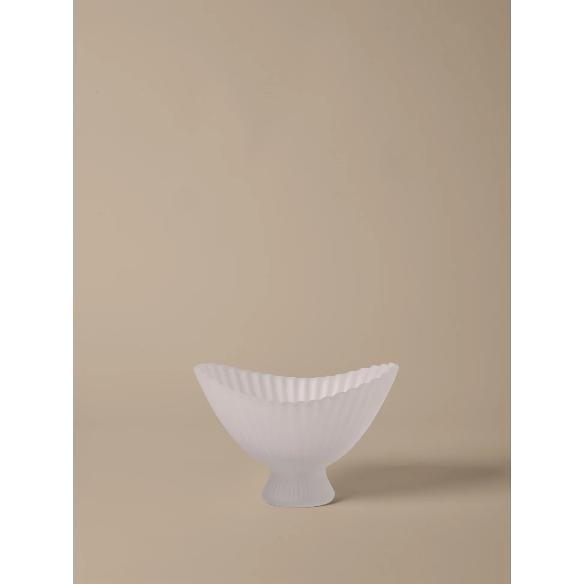 Fountain Glass Bowl - Image 6