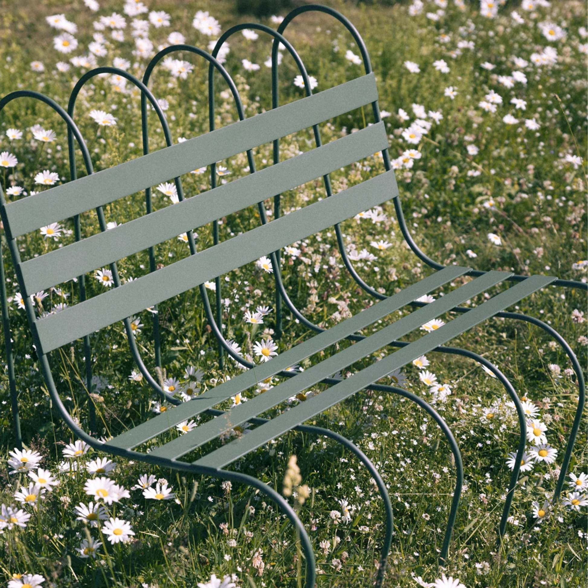 Gardener's Sofa - Image 2