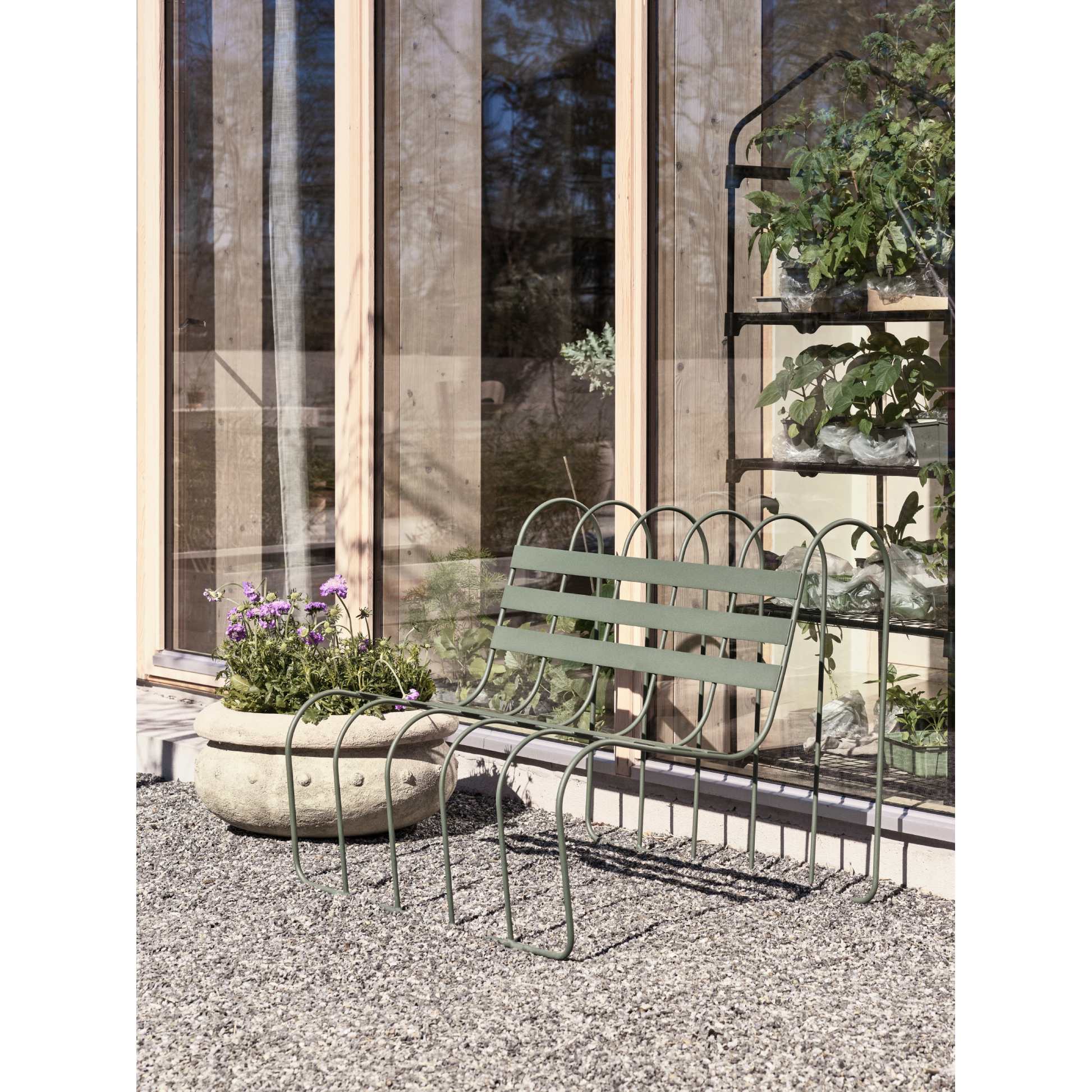 Gardener's Sofa - Image 29