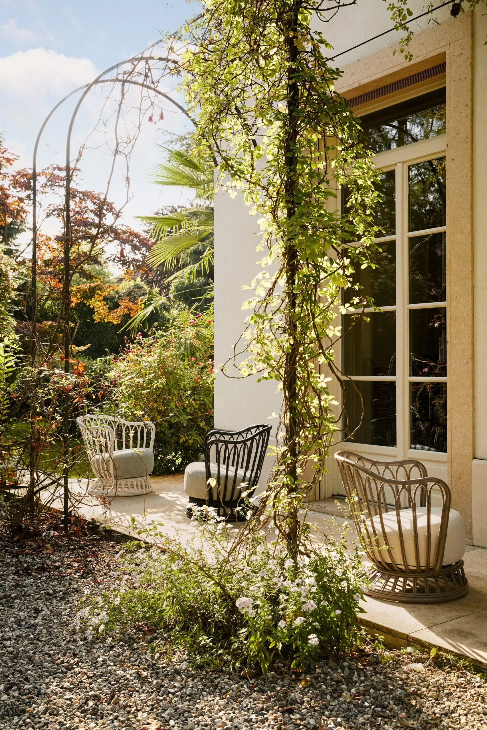 Grace Outdoor Lounge Chair - Image 11