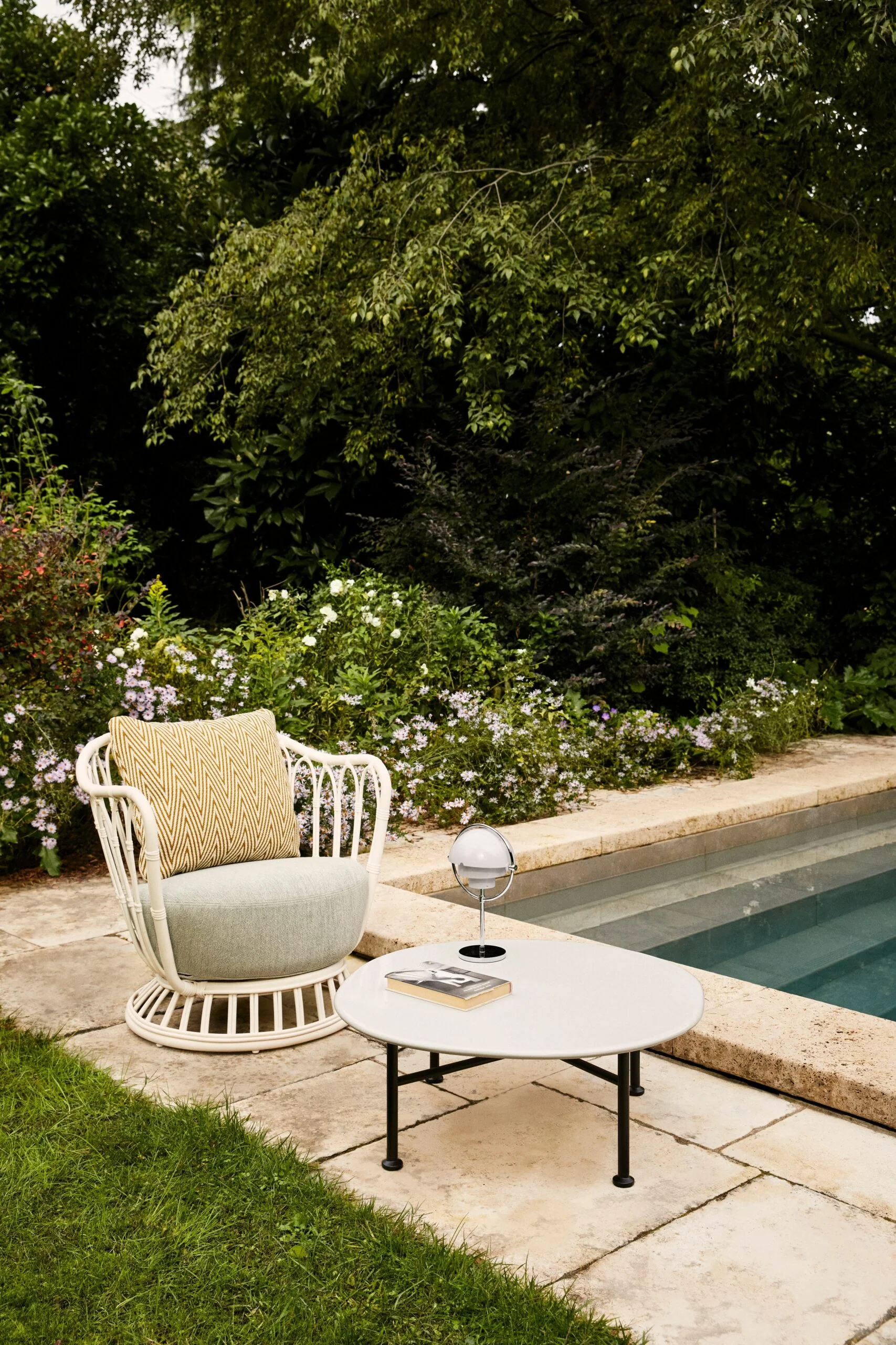Grace Outdoor Lounge Chair - Image 6