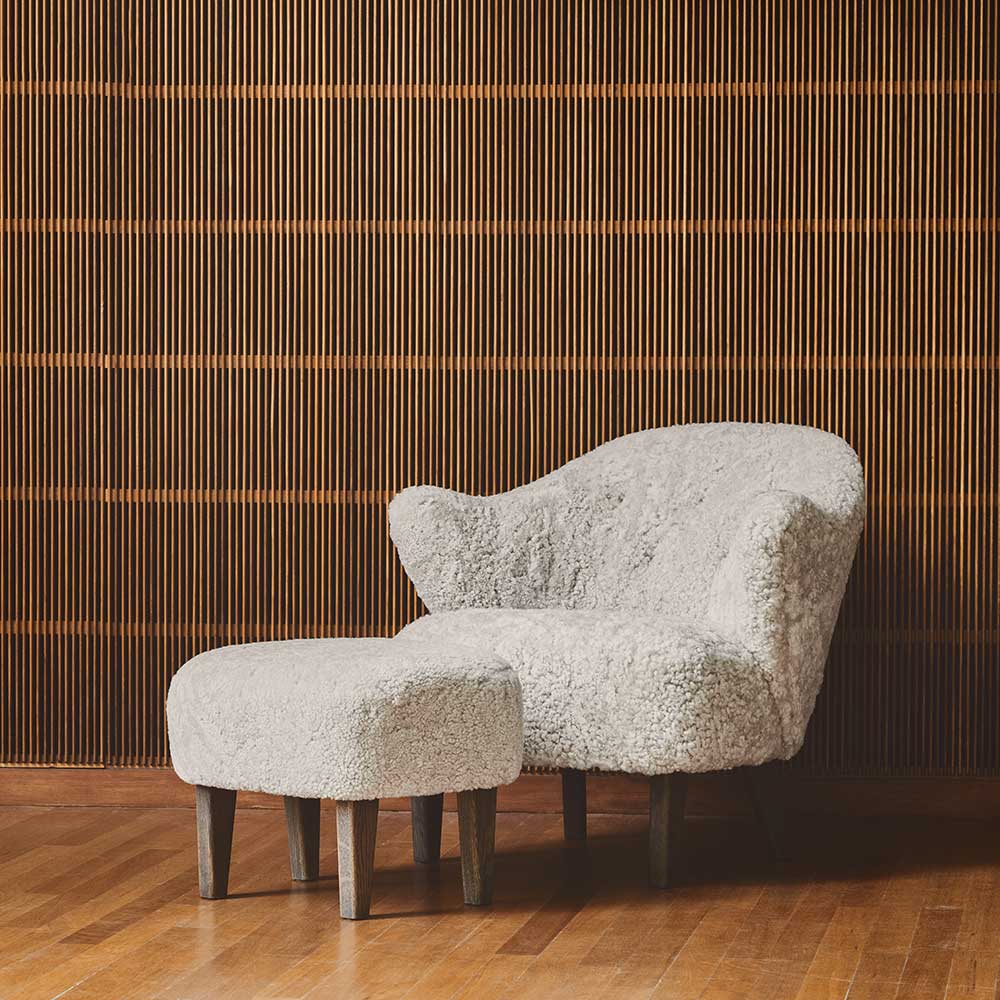 Ingeborg Footstool - Honey Sheepskin, Natural Oak - Image 4