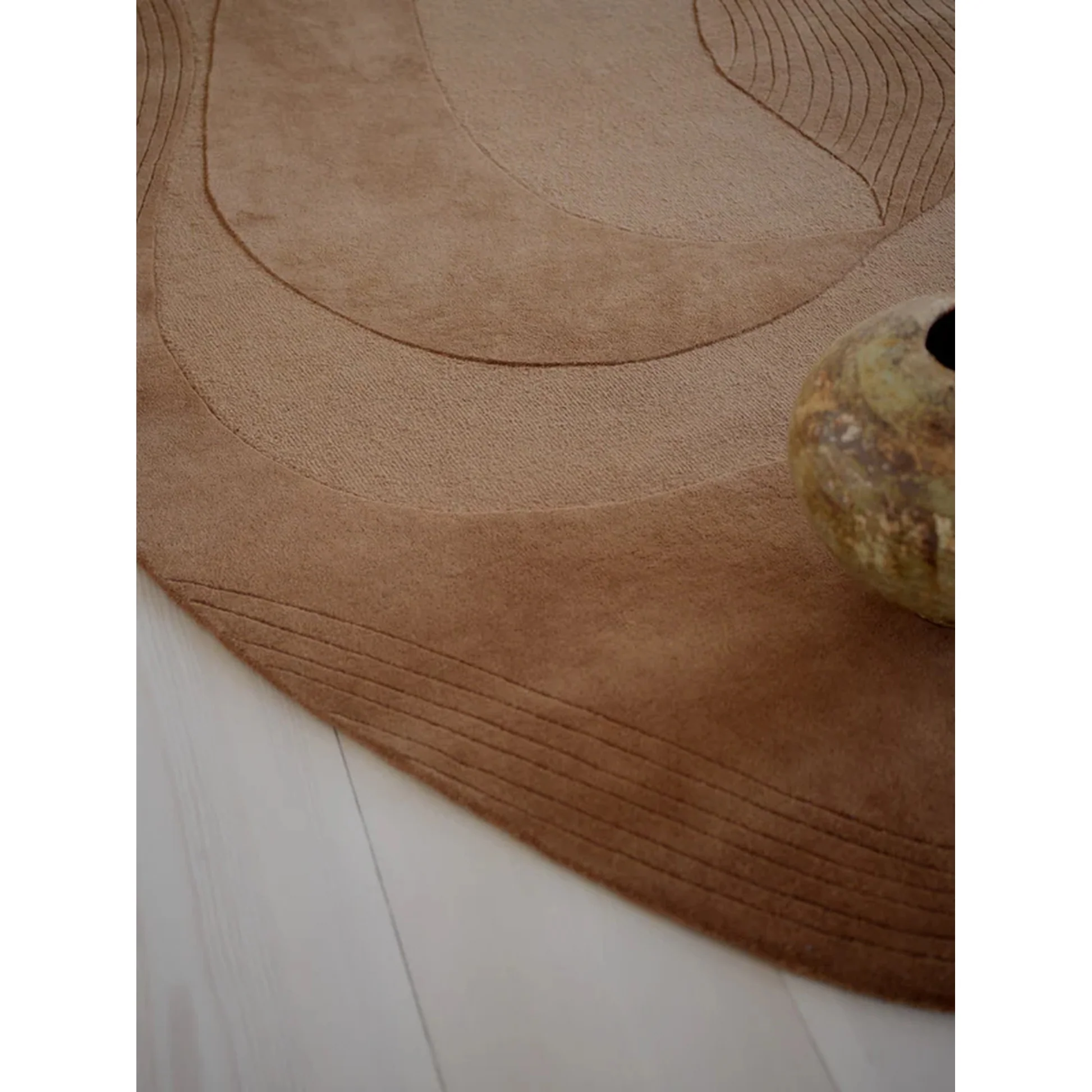 Kindle Poetry Rug - Amber - Image 6