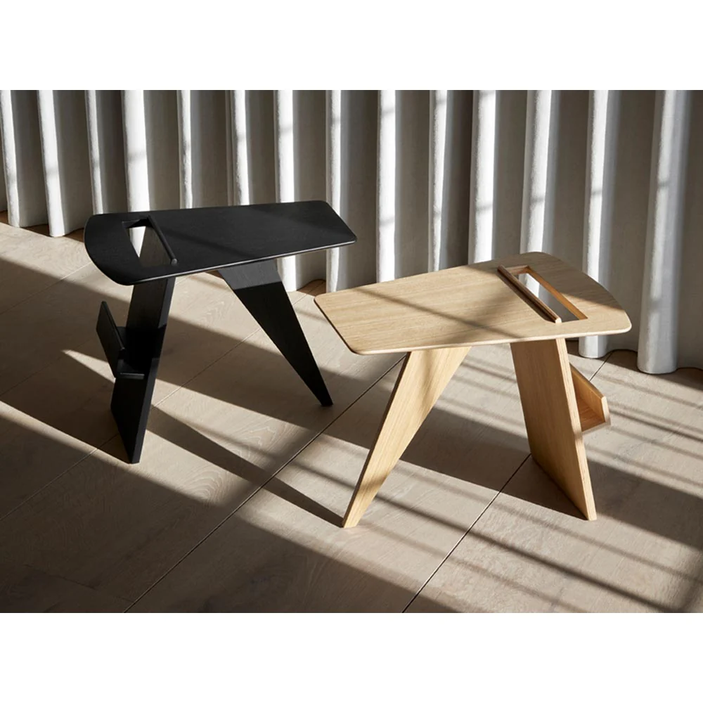 Magazine Table - Image 9