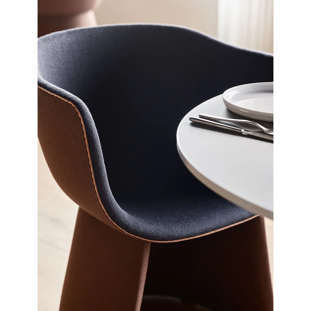Monolit Dining Chair With Leather Piping - Vidar 182, Sunniva 363 - Image 3