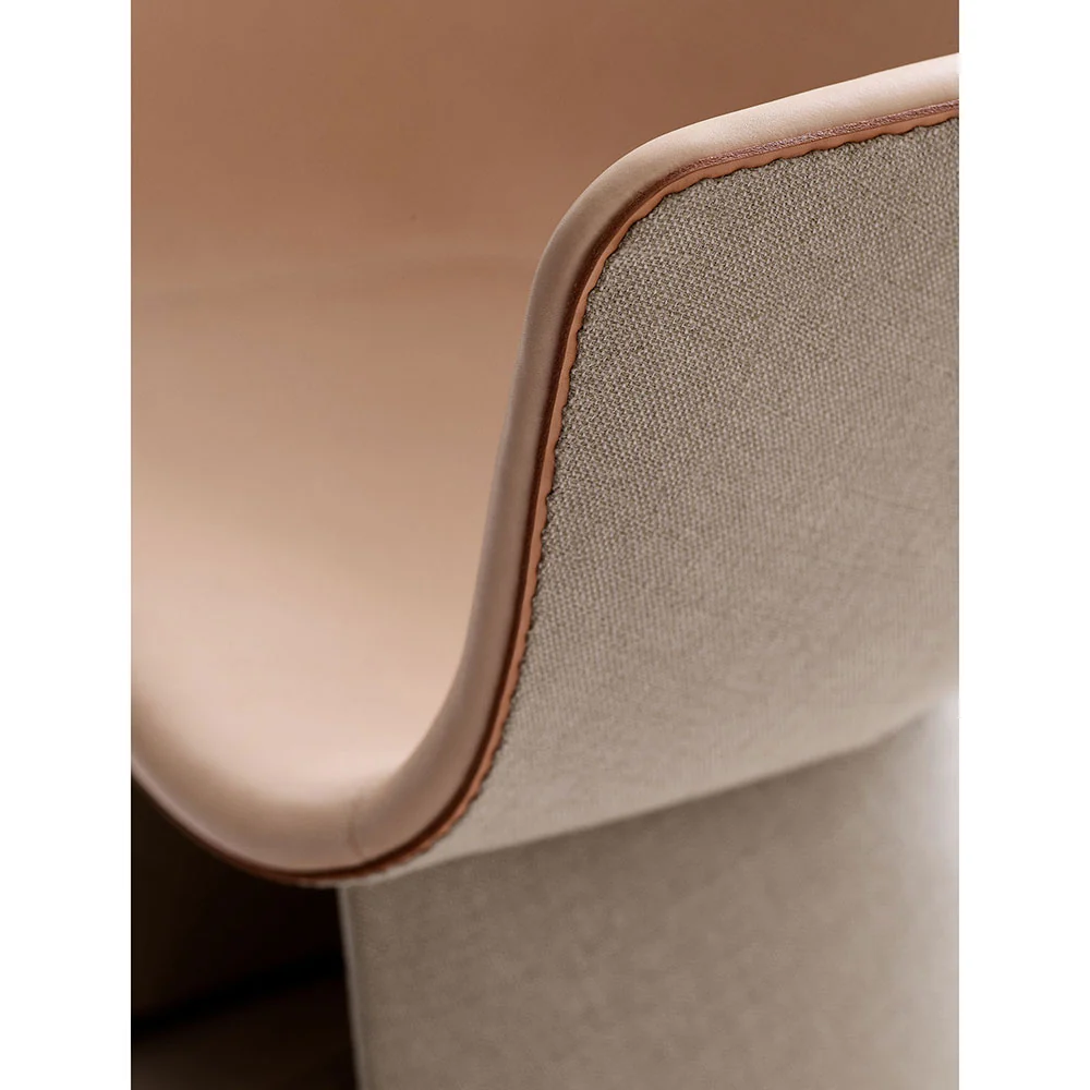 Monolit Lounge Chair With Leather Piping - Natural Leather, Sunniva 233 - Image 3