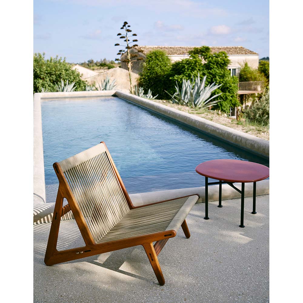 MR01 Outdoor Initial Lounge Chair - Iroko - Image 6