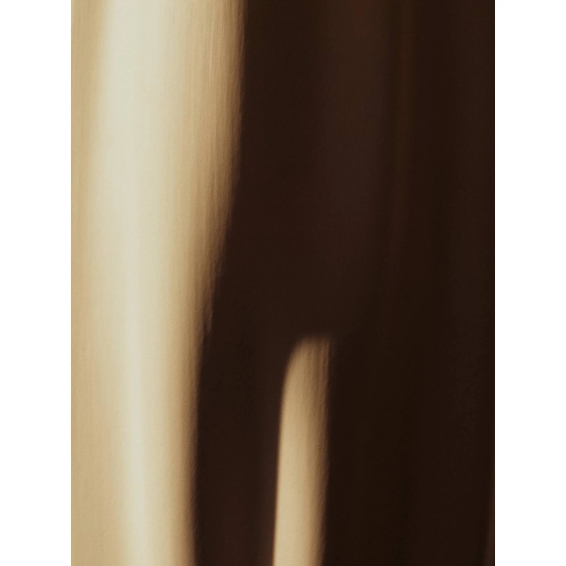 Nium Vase - Off-White - Image 4