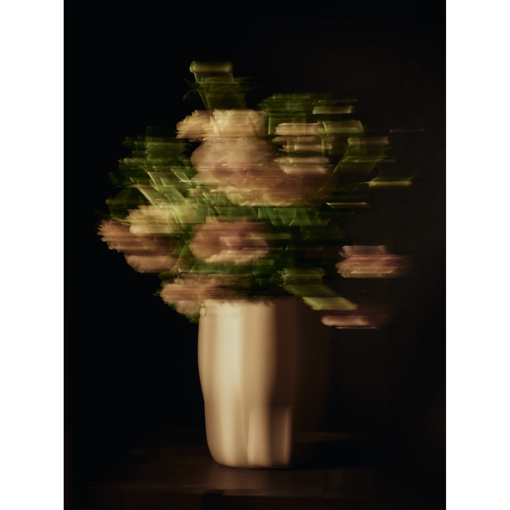 Nium Vase - Off-White - Image 7