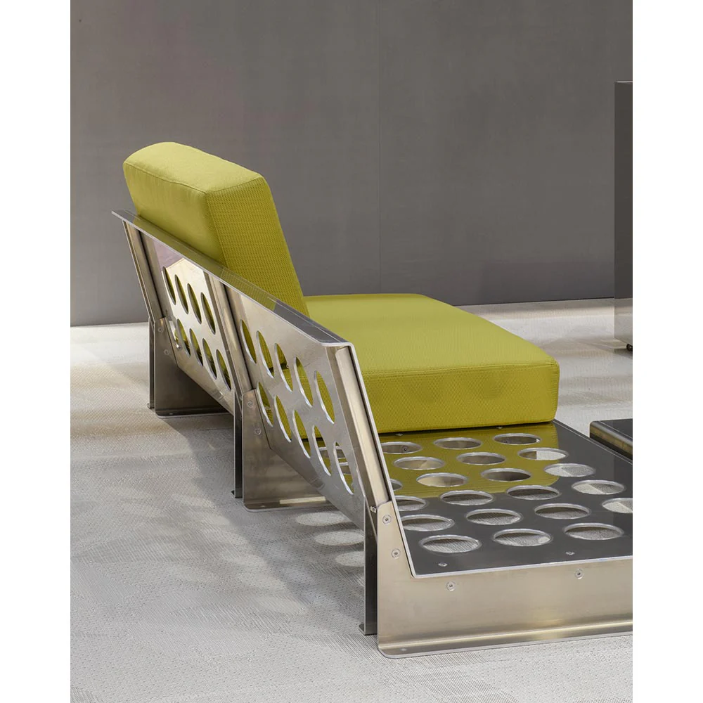 NM30 Sofa - Image 10