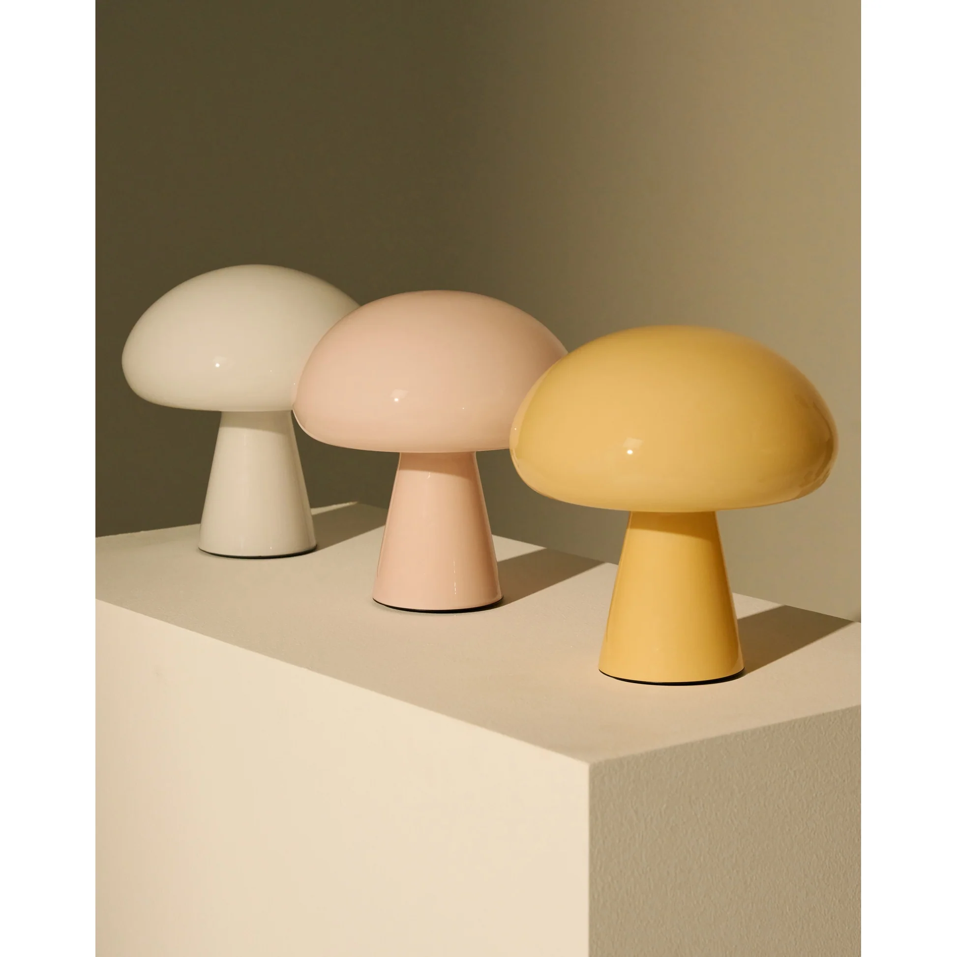 Obello Lamp - Powder Pink - Image 9