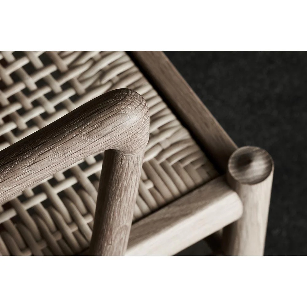 OW149 Lounge Colonial Chair - Image 10