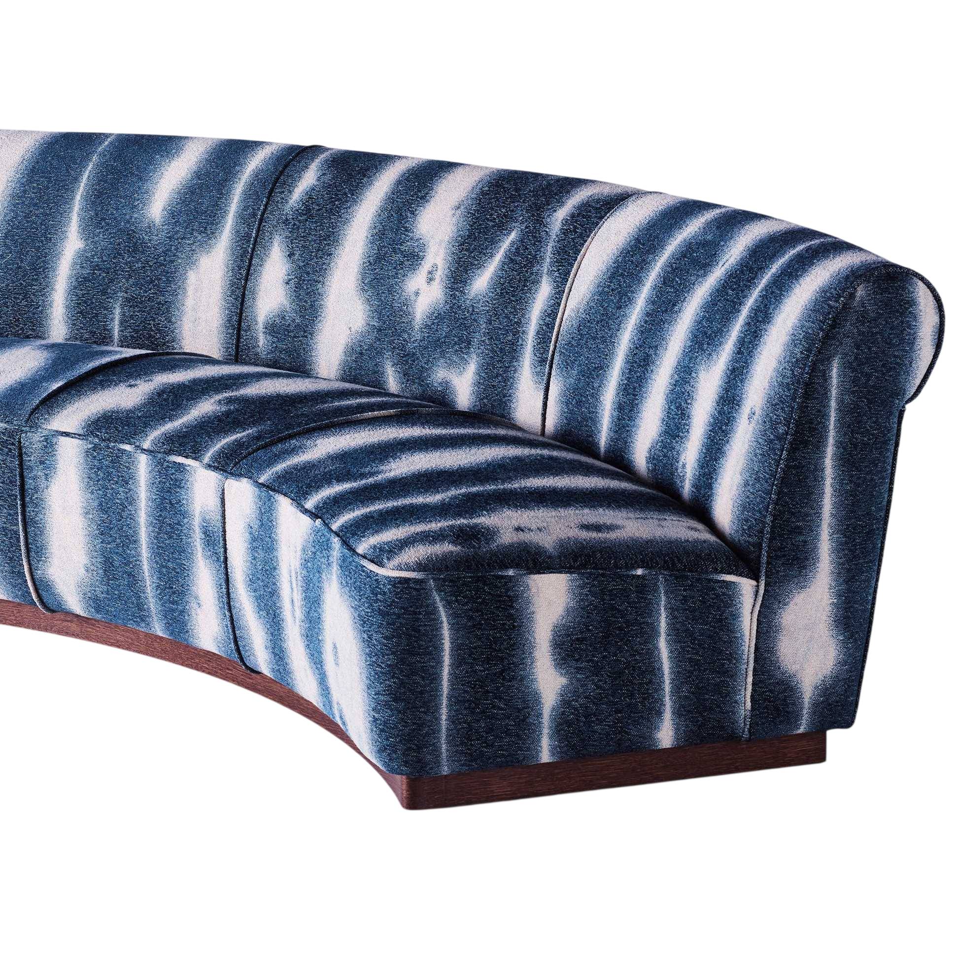 Paris Sofa - Xenia - Image 4