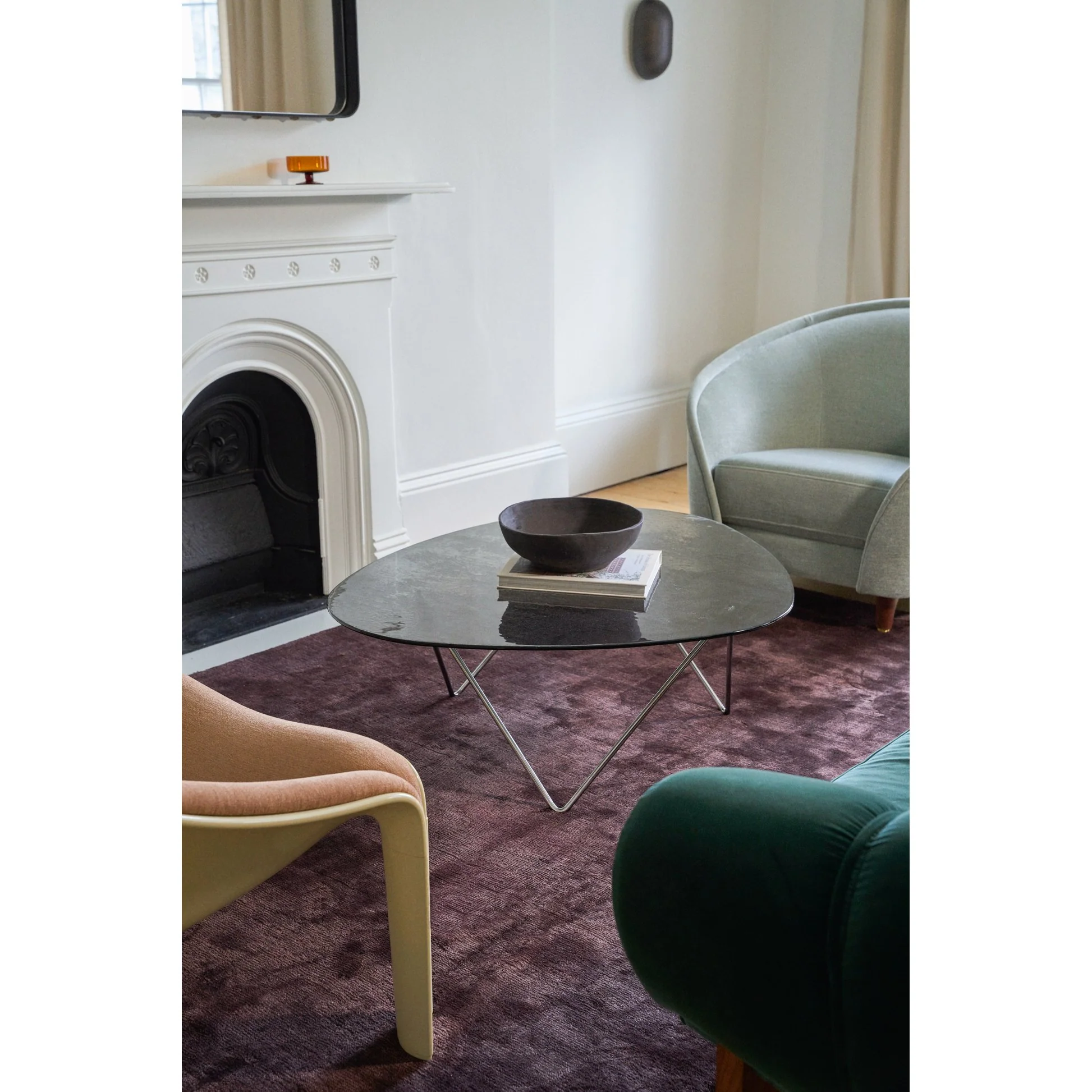 Pedrera Coffee Table - Transparent Glass, Chrome Base - Image 14