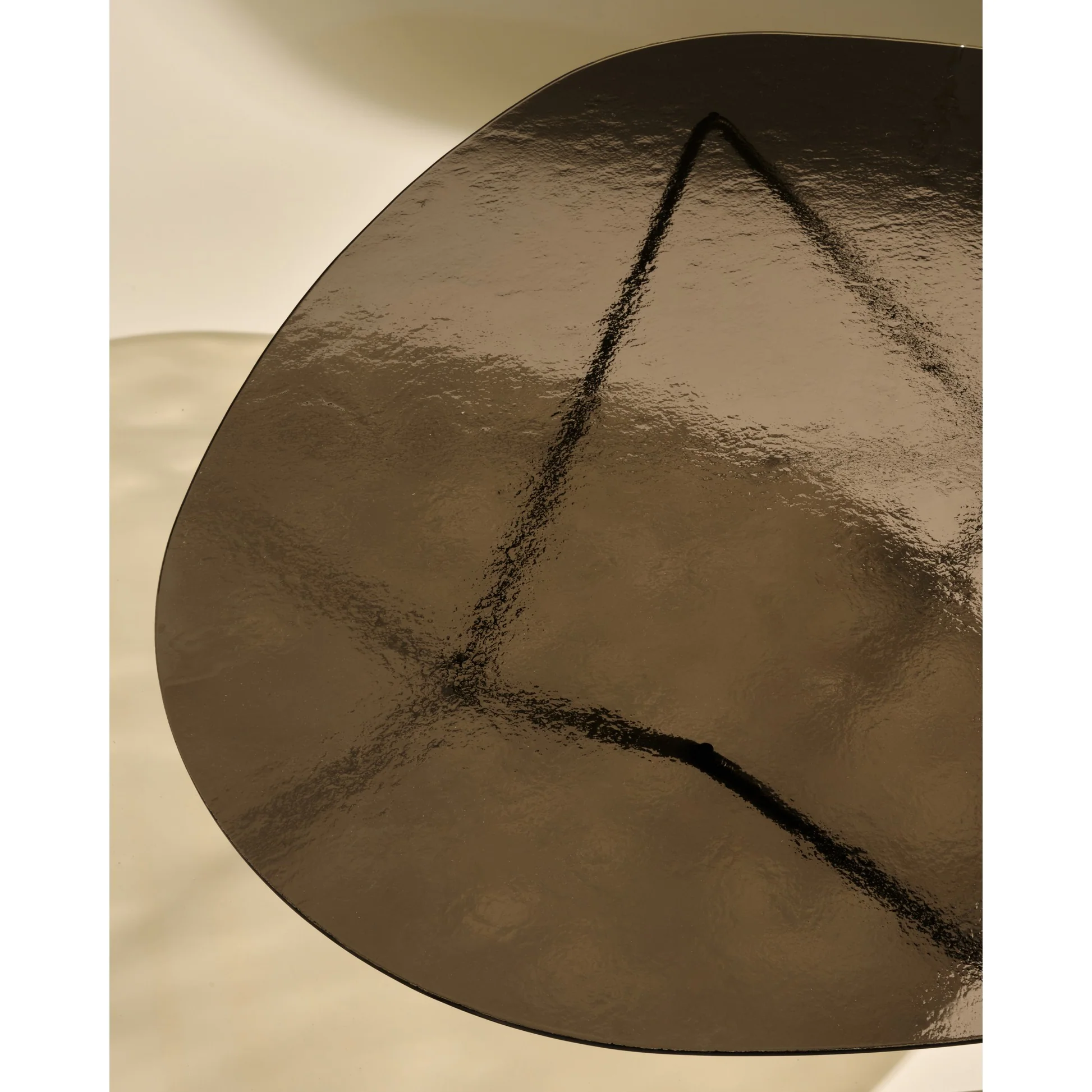 Pedrera Coffee Table - Transparent Glass, Chrome Base - Image 25