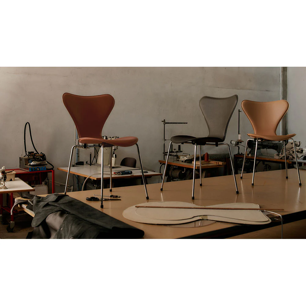 Series 7 Tailored Chair - Warm Ecru - Image 6