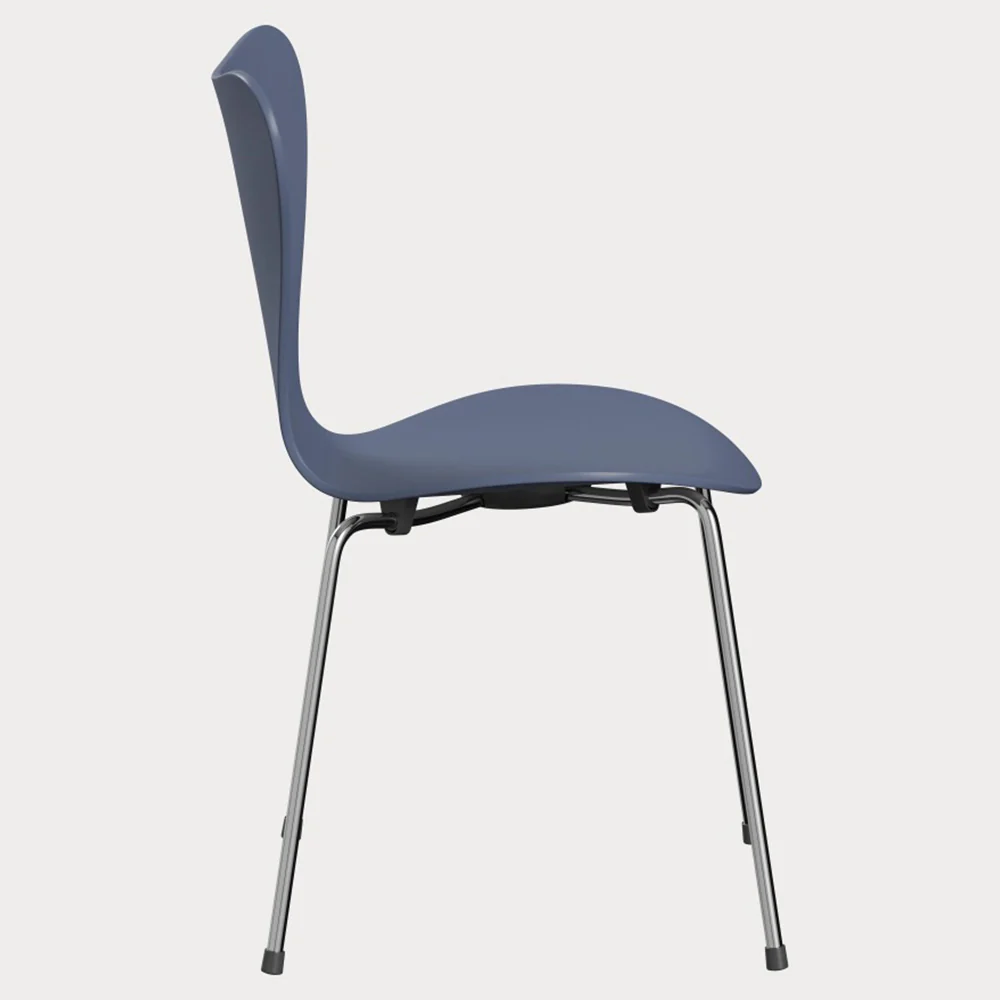 Series 7 Unupholstered Chair - Lacquered - Image 3