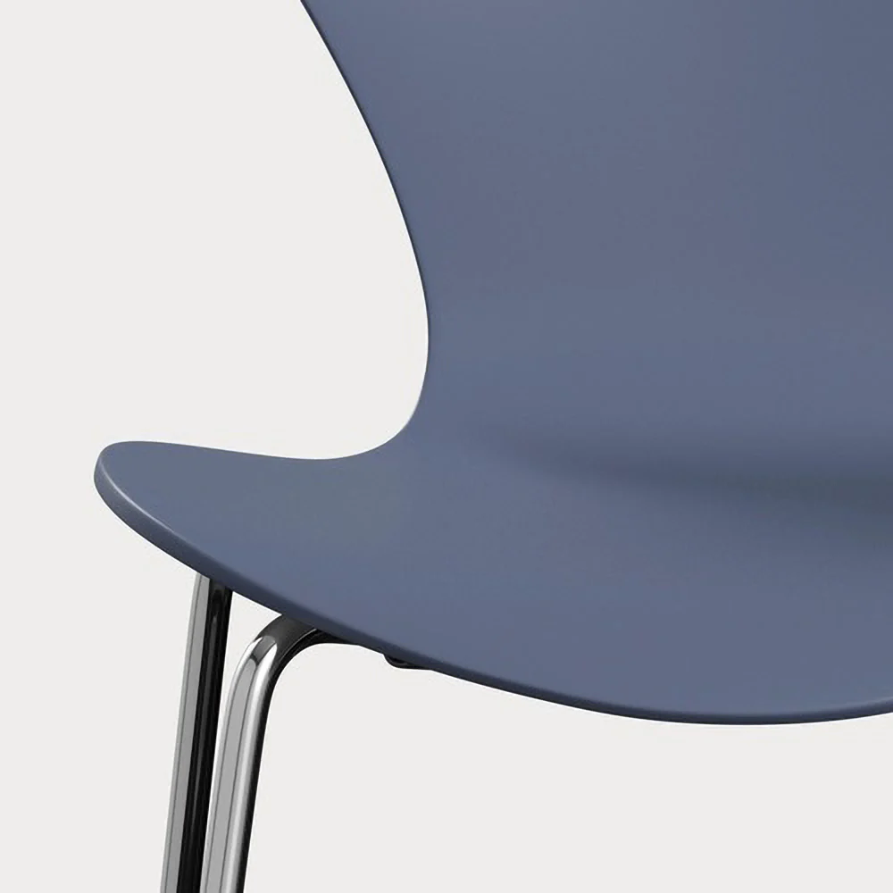 Series 7 Unupholstered Chair - Lacquered - Image 6