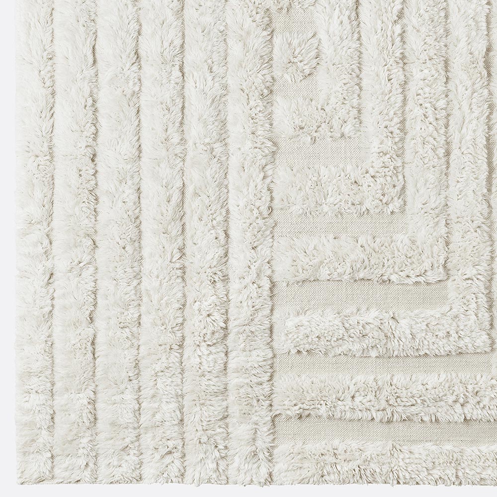 Shaggy Labyrinth Rug - White - Image 2
