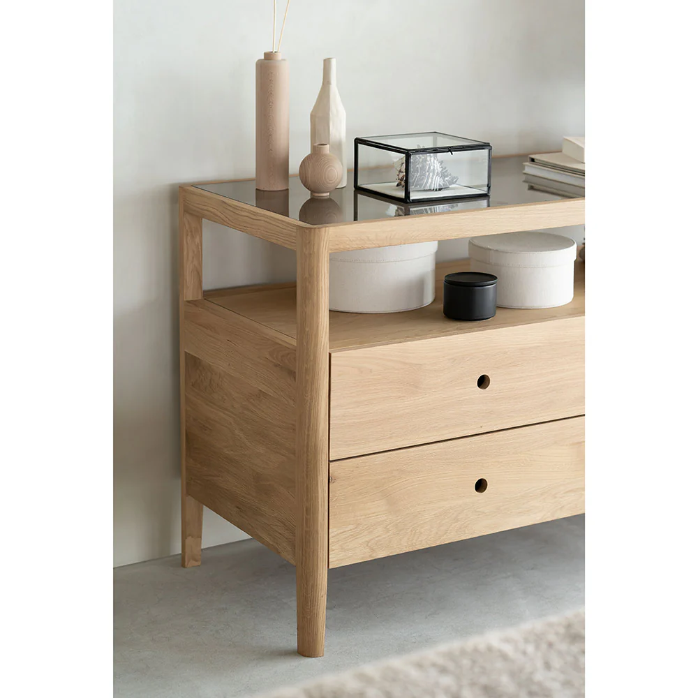 Spindle Dresser - 4 Drawers, Oak - Image 9
