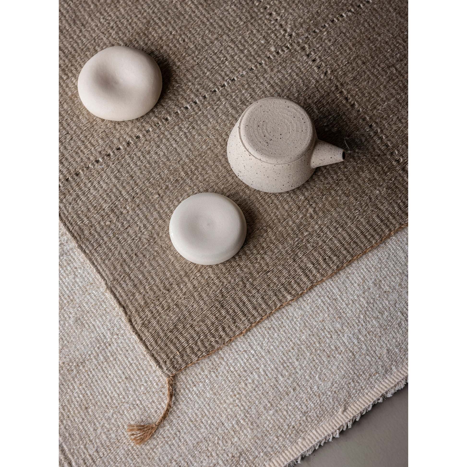 Still Aya Rug - Natural - Image 7