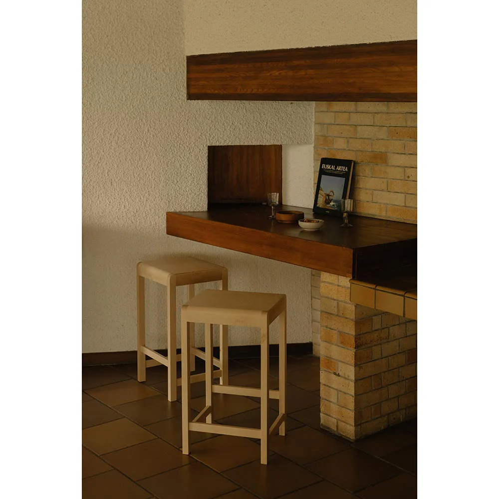 Stool 01 - Image 8